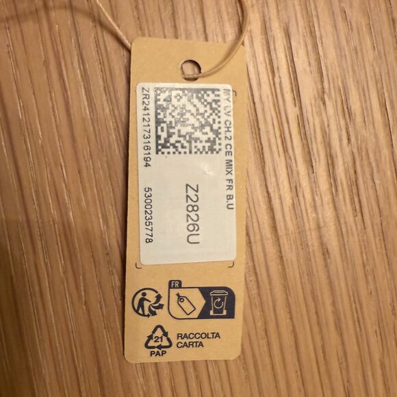 My LV Chain Two Classique Square Sunglasses - Picture 8 of 8